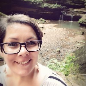 Meet your Posher, Violet